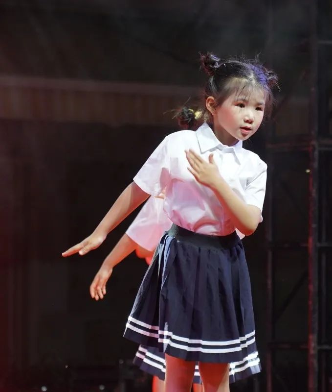 欢乐童年 放飞梦想——南京市南湖蓓蕾幼儿园2023年毕业典礼_成长