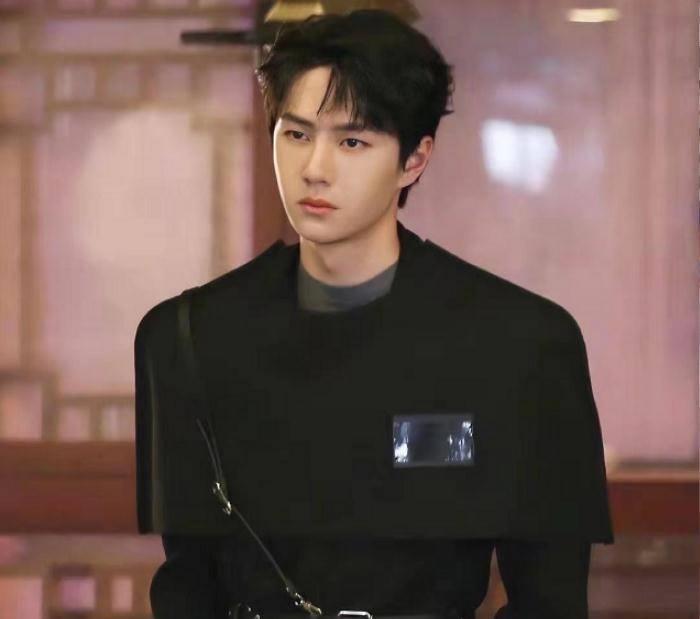 星动男女神榜:王一博赵丽颖断层第一,蔡徐坤排名令人意外_榜单_人气