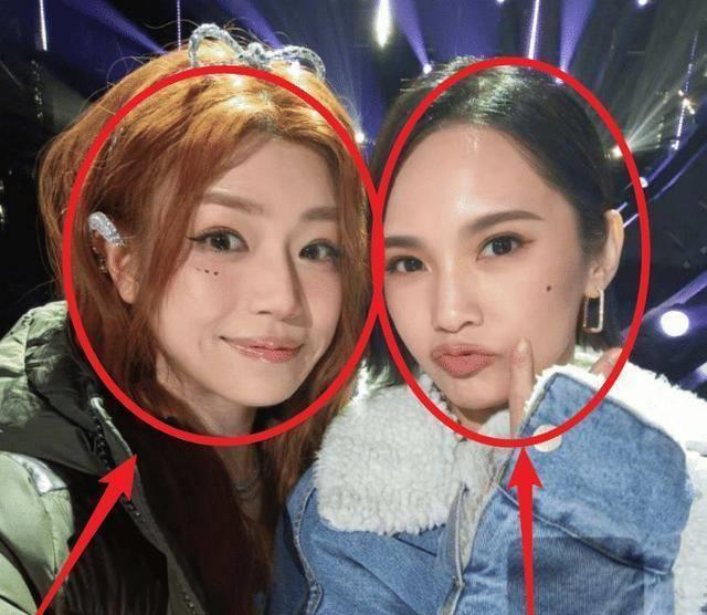 杨丞琳为38岁的陈妍希庆生,两人亲密合照,素颜的状态成为焦点_明星