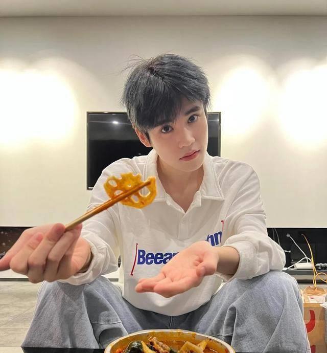 小八卦,宋茜,张新成,姚景元,郭碧婷_生活_事儿_团队