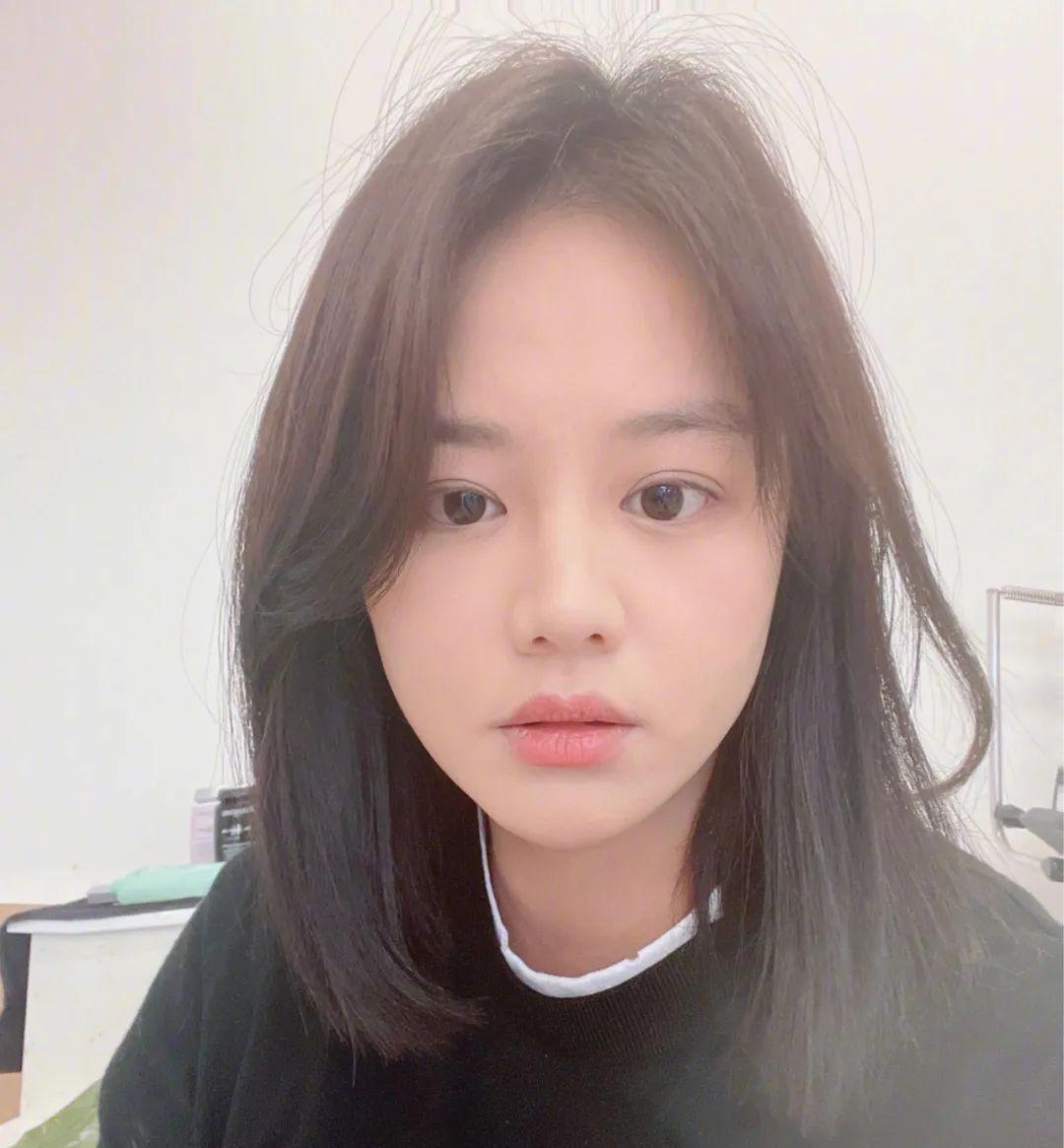 小八卦,何穗,赵丽颖,孟美岐,马思纯,欧阳娜娜_陈伟霆_孩子_大姐