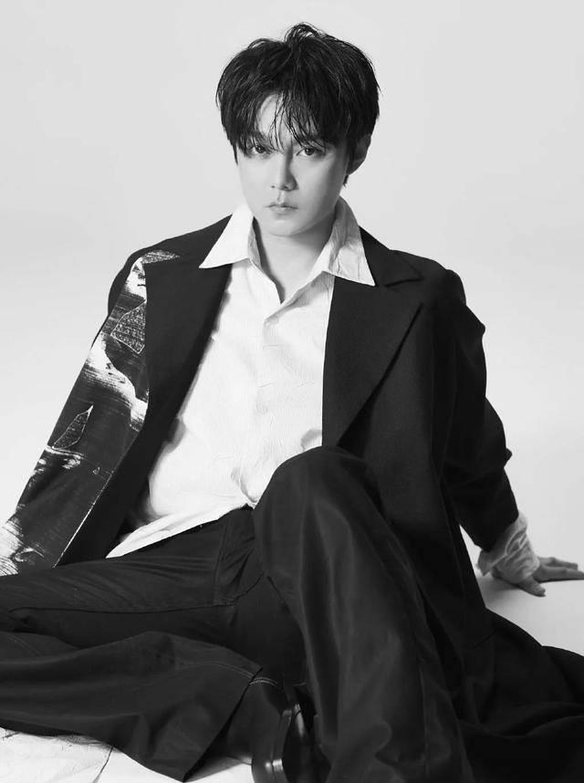 小八卦,谢娜,郭碧婷,肖战,尹正,陈赫_公司_身材_政策