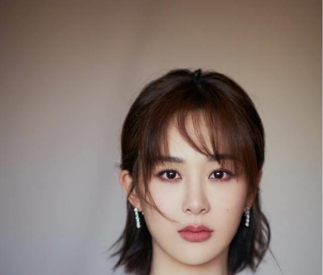 以为短发的杨紫够美了,看她齐刘海长发,才知道啥是"真女神"_高冷范