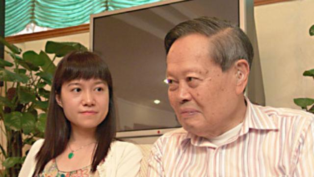 杨振宁对翁帆说：我去世后，鼓励你再婚，翁帆十三字回复让人动容-杨振宁和翁帆离婚