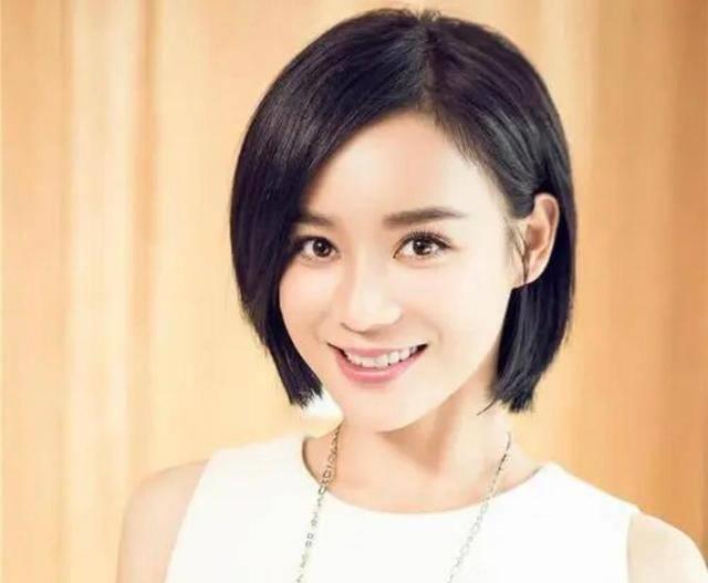 袁姗姗的脸为何有点"男相"?_整体_嘴巴_眼睛