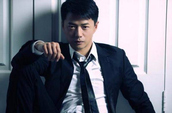 段奕宏_杨烁_小包