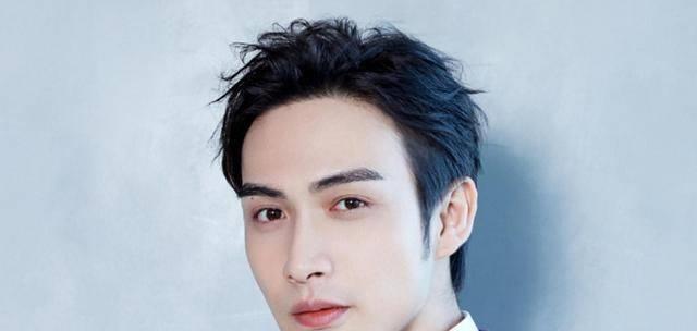 娱乐八卦:迪丽热巴,古力娜扎,张彬彬,张艺兴,孟子义,关晓彤_因为_资源