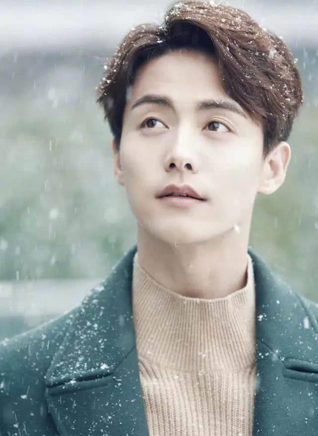 杨紫最般配男友现身:长相360度无死角,肖战李现不服不行_马天宇_伯德