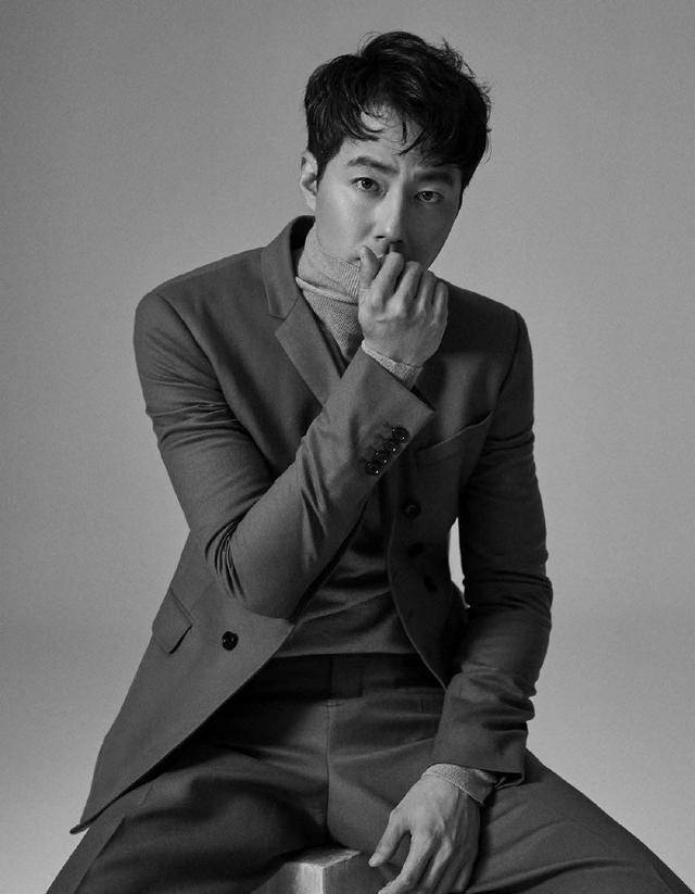 赵寅成录制综艺《偶然成为社长》,摇身一变新手老板!