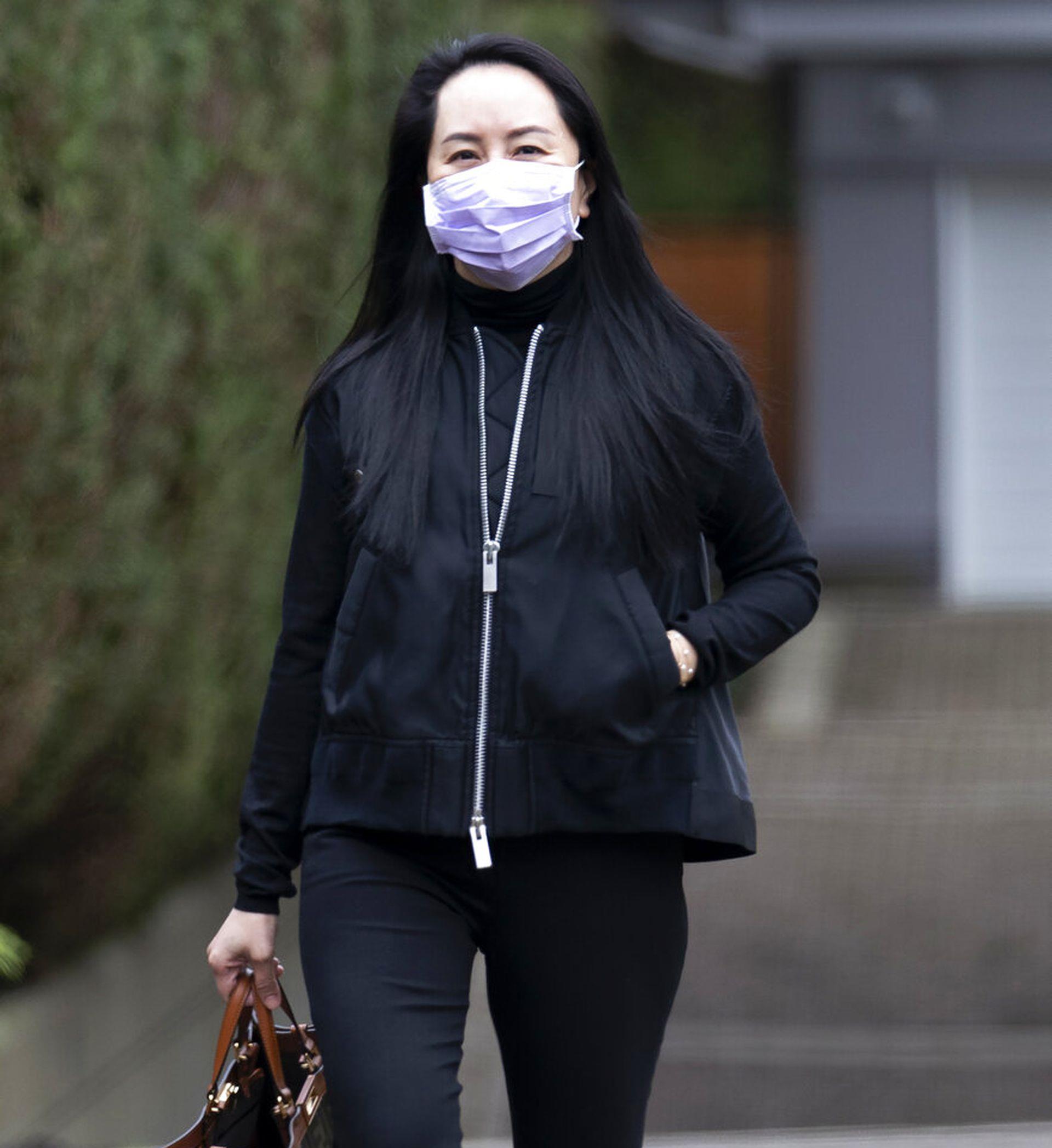 49岁孟晚舟霸气亮相了!