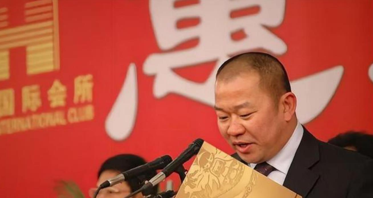 包头首富金利斌:24岁靠摆地摊起家,20年狂赚25亿,44岁选择自杀_下岗