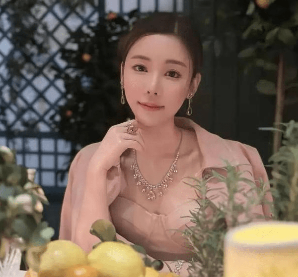 蔡天凤高清遗容照曝光!