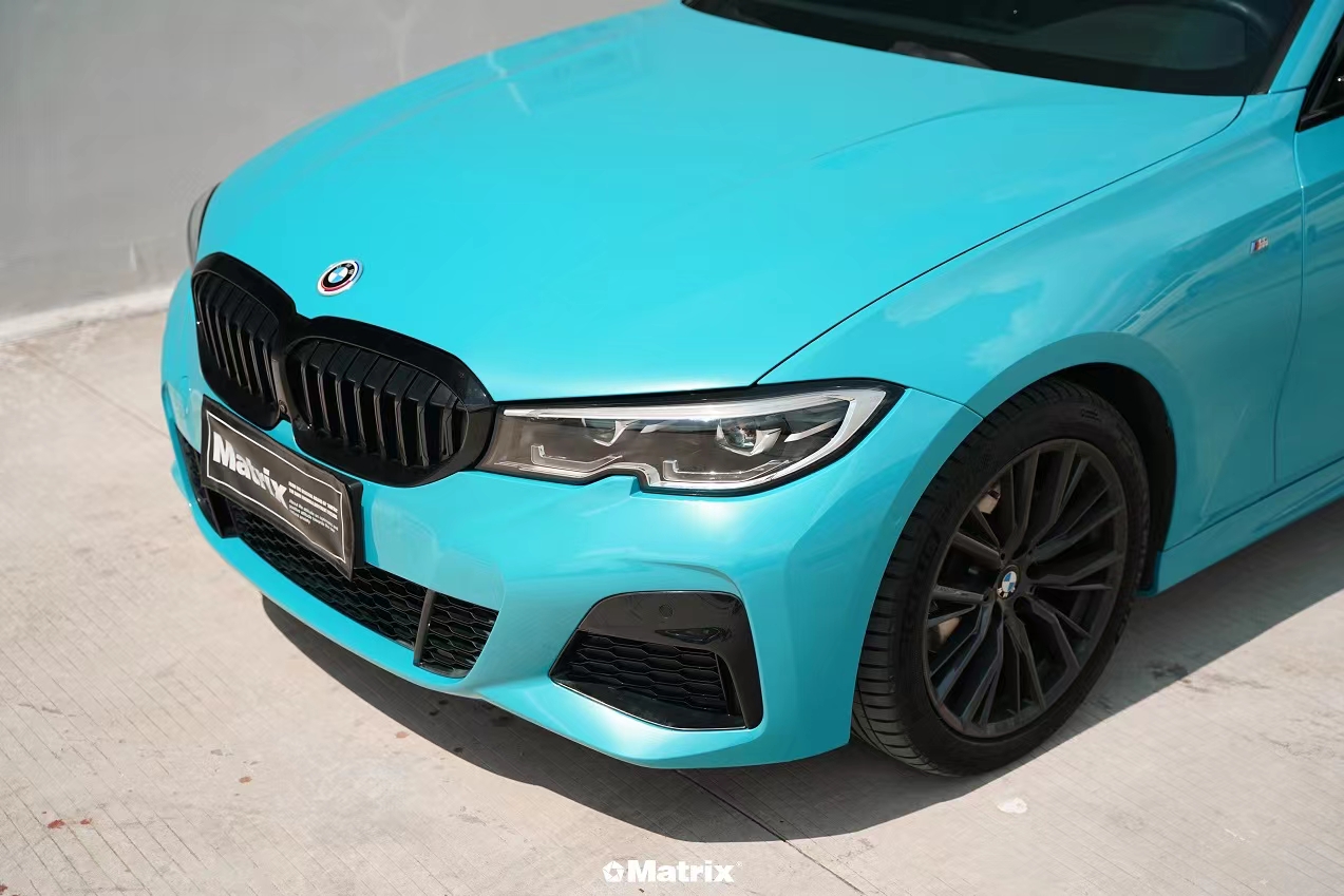 宝马3系matrix矩阵改色膜马尔斯绿,阳光照射下如同碧波荡漾_搜狐汽车