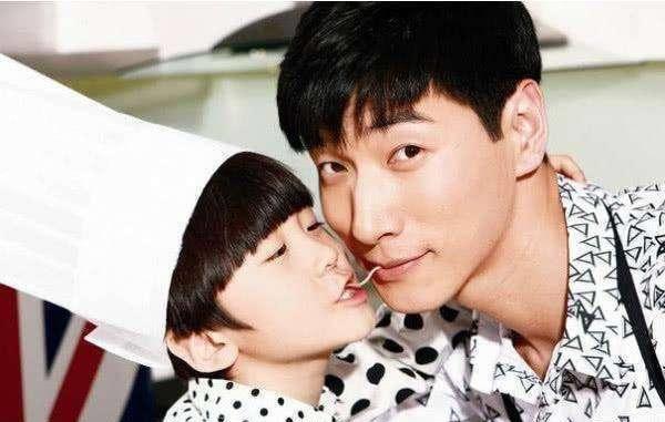 张亮寇静假离婚?