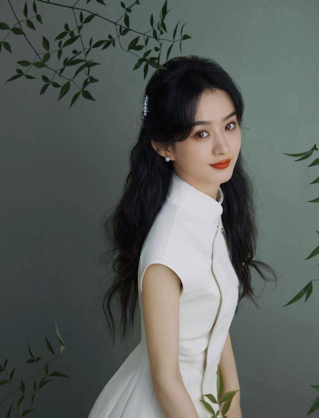 赵丽颖出道16周年大逆袭!