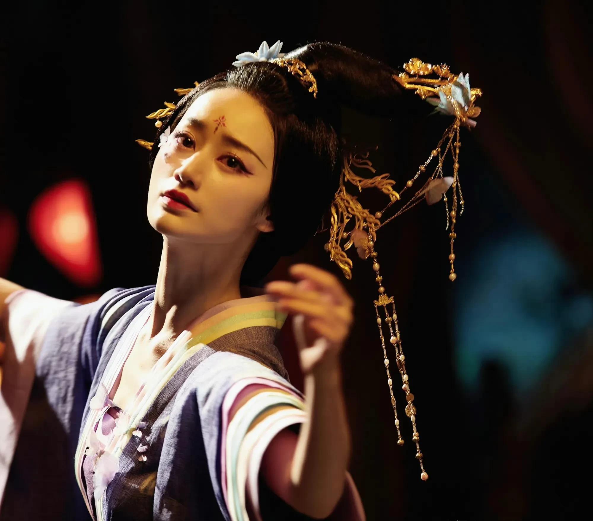 郭晓婷苍兰诀花魁造型18宫格图来袭,真是艳美绝俗!