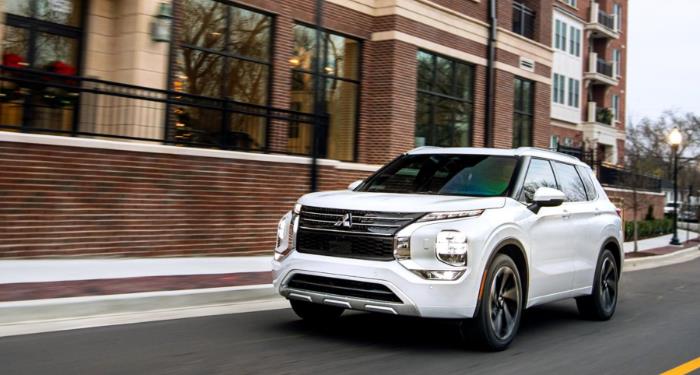 2022款"欧蓝德phev"海外亮相,颜值更高,或提供高性能版_搜狐汽车_搜狐