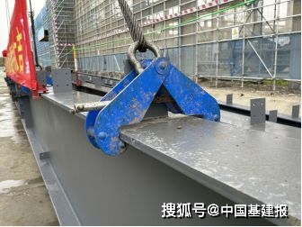 工字鋼夾鉗yc型代替傳統的焊接鋼板吊耳採用pvc塗塑鋼絲繩提升生命繩