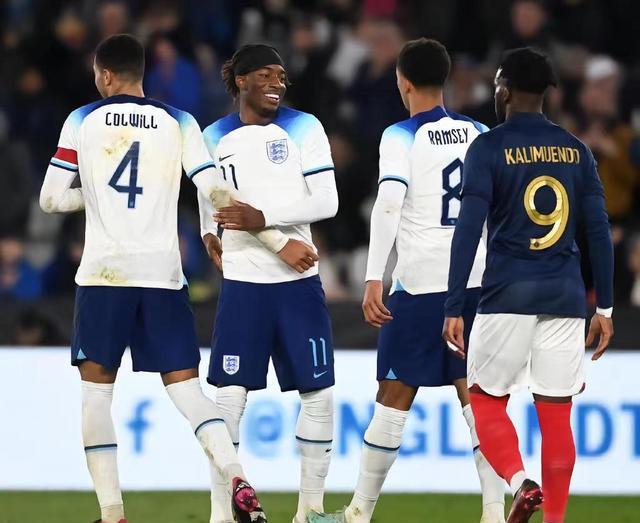 欧青赛:捷克vs英格兰_比赛_数据_强队