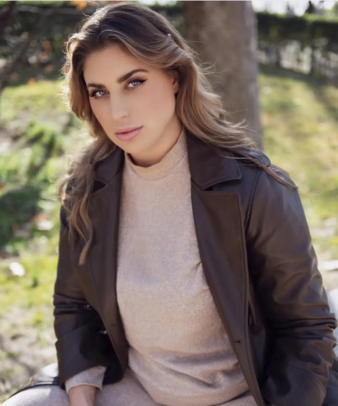 令人忘不了的时尚大妞,西班牙模特:susana bianca_生活_成功_什么