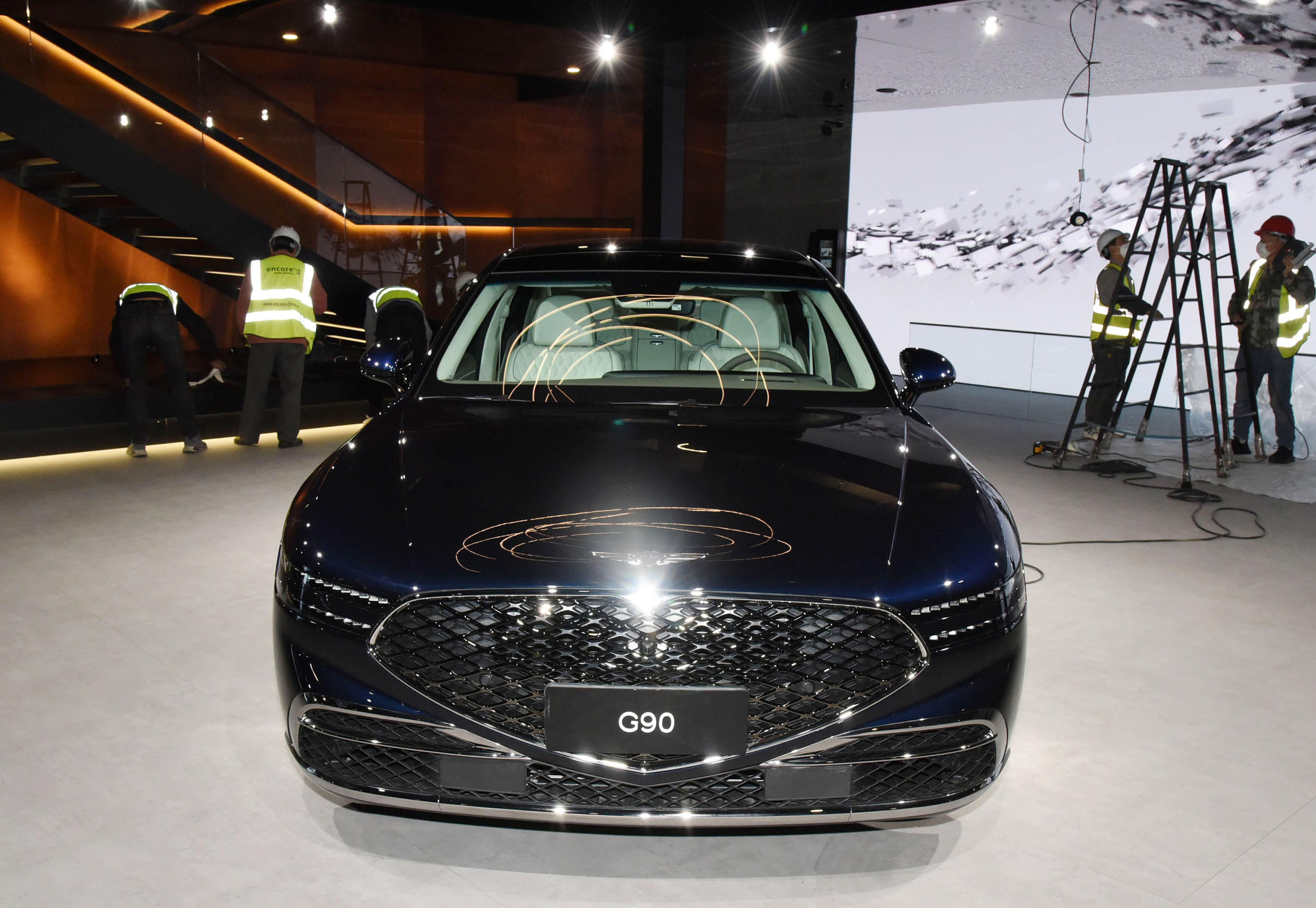 捷尼赛思g90,对标奔驰s级,8月上市,预售71.8万元起_搜狐汽车_搜狐网