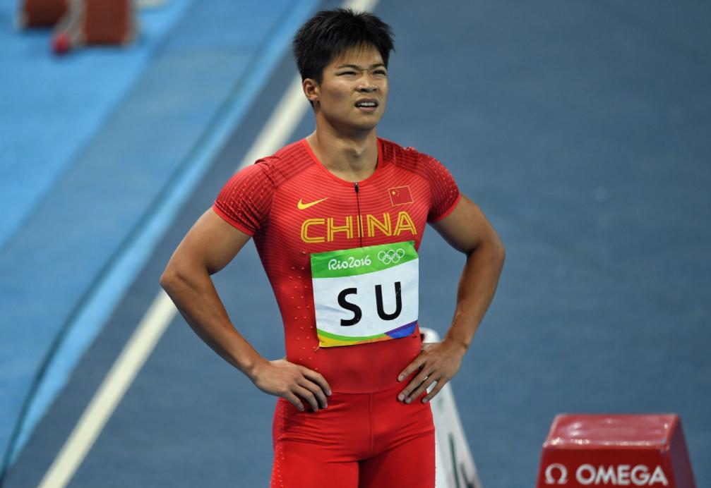 9秒83"追平"苏炳添,打破30年国家纪录,赛前已有准备_内尔·休斯_成绩