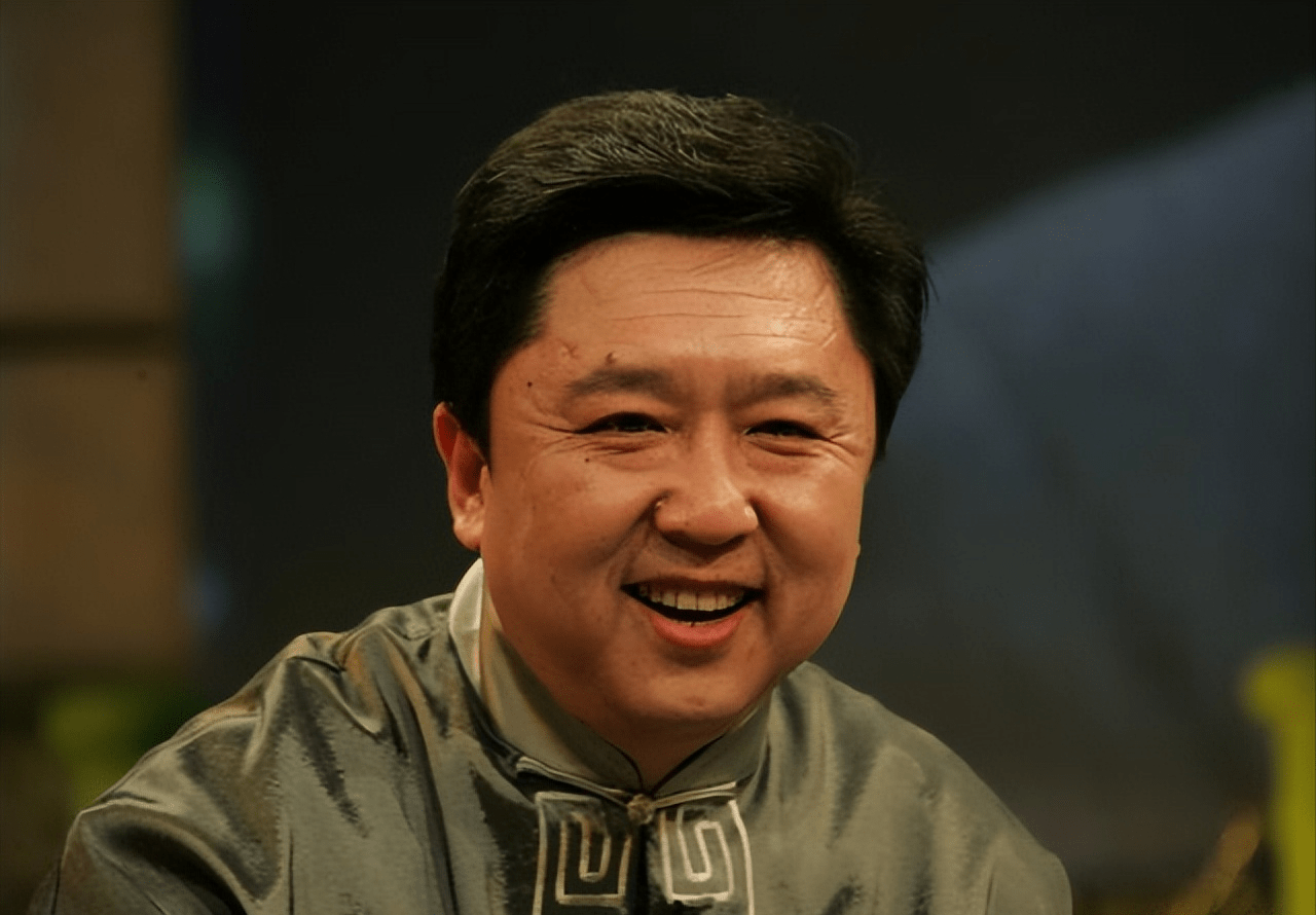 相声同行评价郭德纲:只会拿于谦砸挂,他的相声有什么意义?