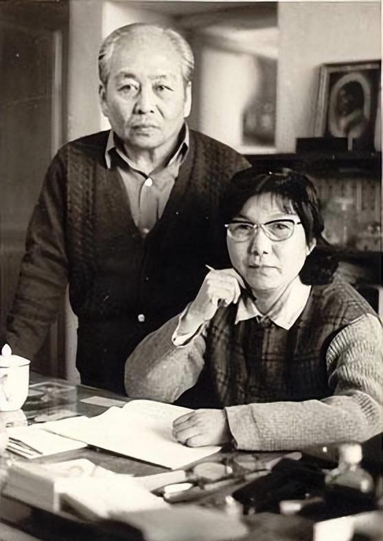 新凤霞事件反转,老戏骨曝光凶手顶包实情,难怪张少华50年没翻案_吴欢