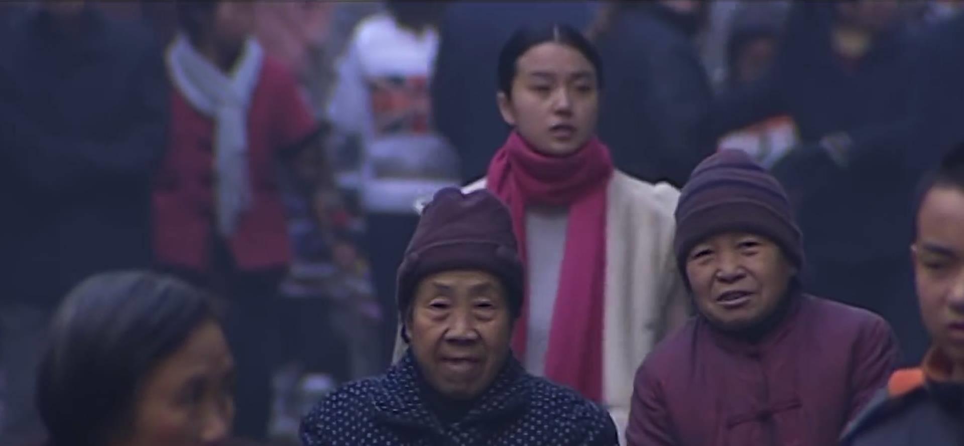 一次善行感动女生,《墓道》中杨秀对宋若虚的爱既纯真又感人_金钱