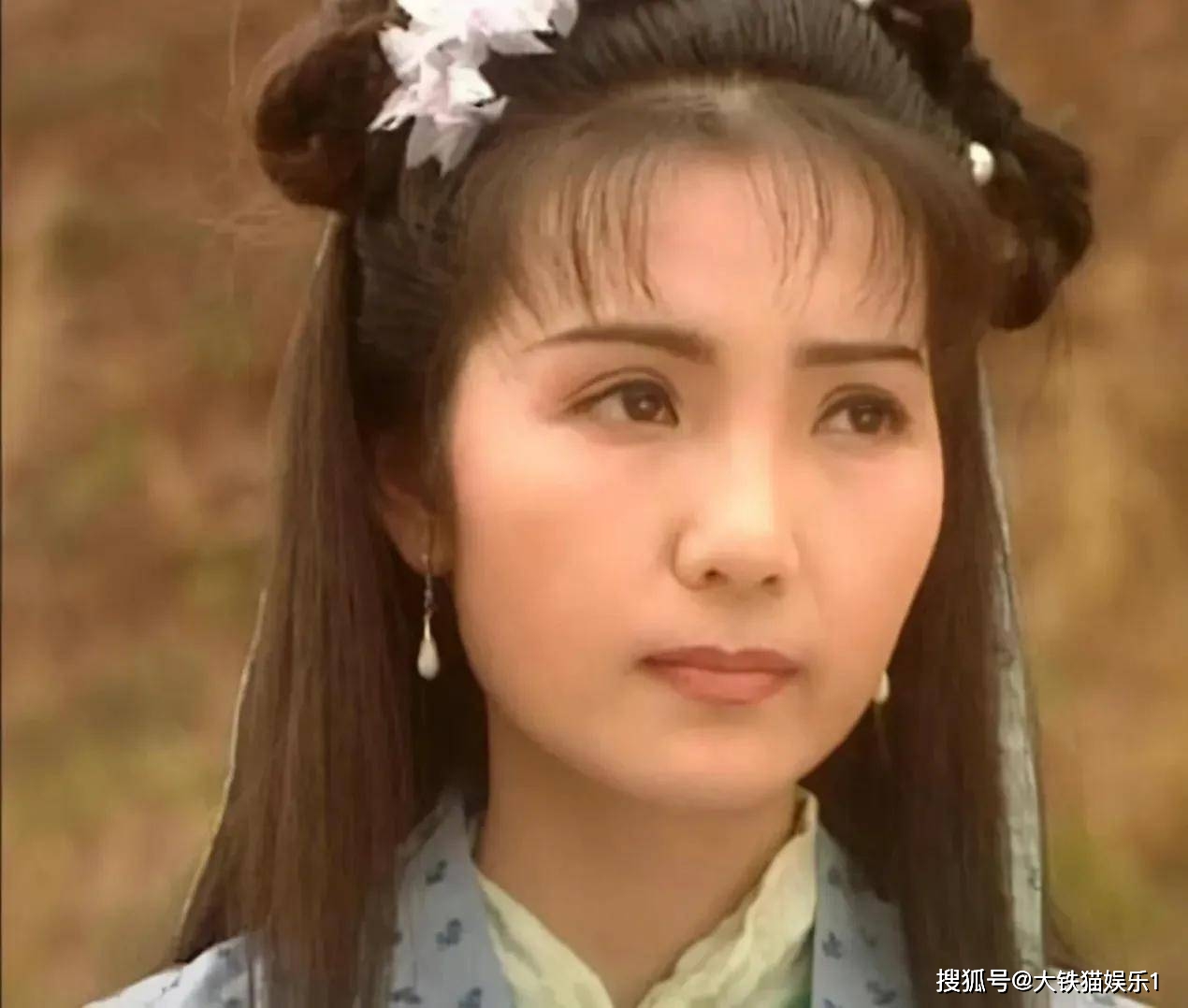 到2009年演《宫心计》的时候,脸已经馒化到认不出来是当年的"阿碧"了