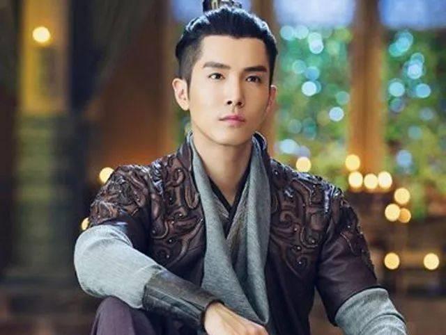 盛一伦_高冷_作品