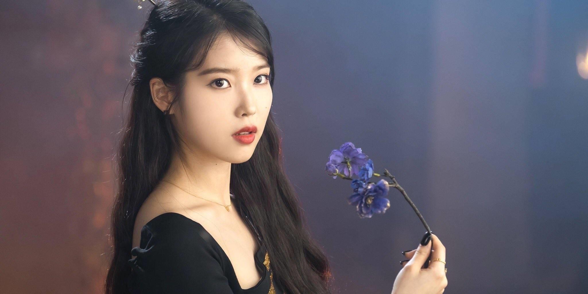 16集换100多套造型,李知恩的这部奇幻大剧,看着就是爽_满月_时候_part