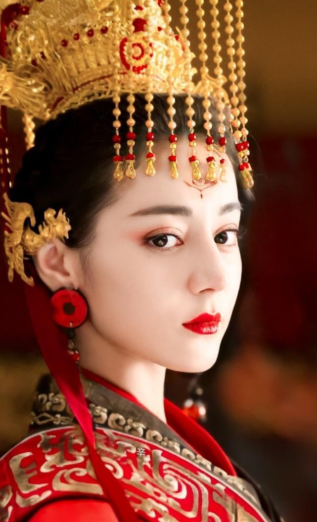 热巴参演的古装电视剧,难道只有白凤九这个角色造型最成功吗?