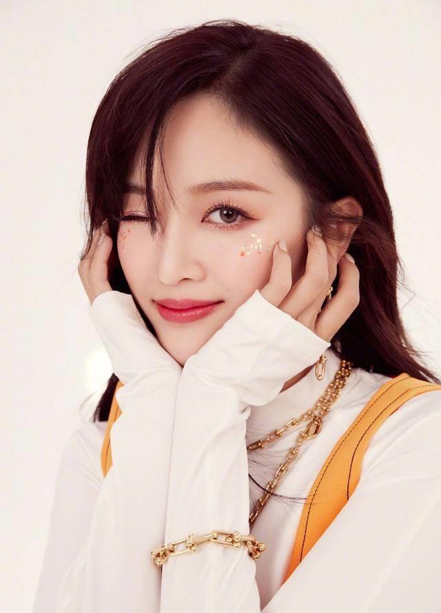 杨超越,段奥娟,yamy,赖美云,张紫宁,杨芸晴,李紫婷,傅菁,徐梦洁十一位