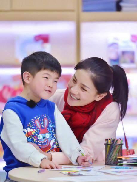 胡可安吉:有种苦叫苦后余甜,网友:这才是生活的正确打开方式!