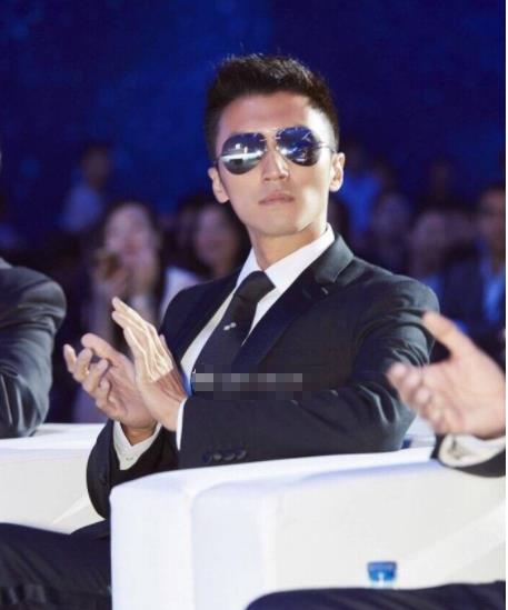 谢霆锋:25岁一定娶王菲为妻!18年前究竟为何分手?