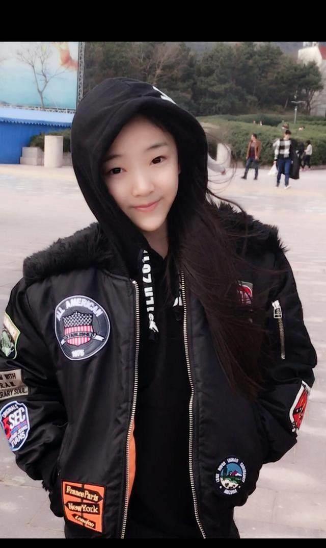 湖南卫视力捧童星"陶奕希",11岁的大长腿,韩国范儿十足_韩国女团_街舞