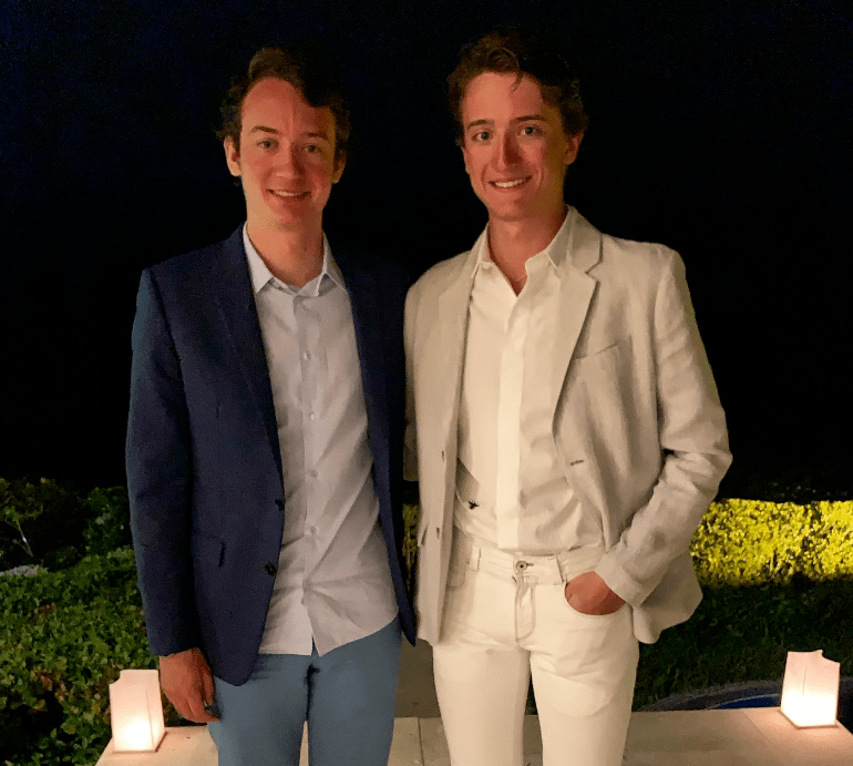 lv老板带儿女逛北京skp,5个孩子都是精英,谁能继承千亿帝国?