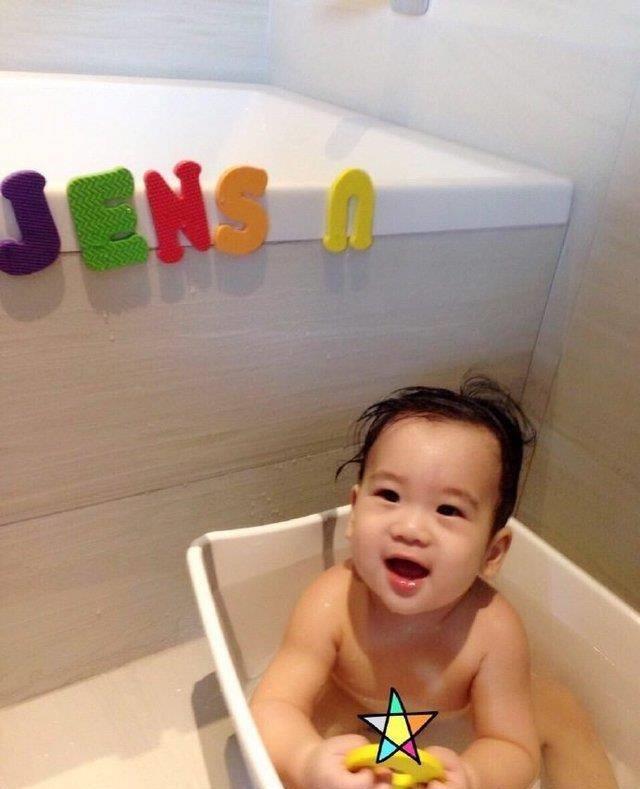 林志颖晒双胞胎儿子萌照,白白胖胖的俩萌娃!_kimi_jenson_kyson