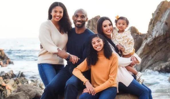 能否守好瓦妮莎后门_阿泰_球迷_退役