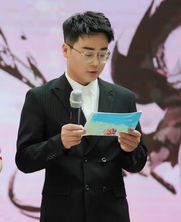 新闻主持人师磊:最好的公益是力所能及_哈尔滨_黑龙江省_电视