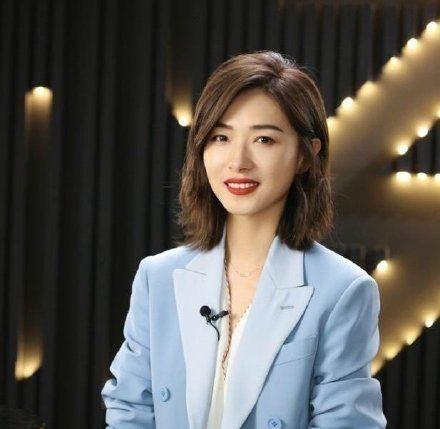 朱亚文,孙红雷,罗云熙等一众明星纷纷成为万茜的小迷弟,为茜姐打call