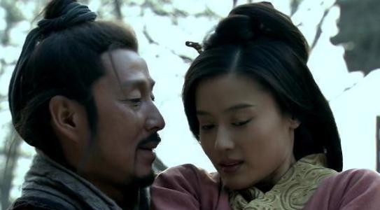 相士对王爷妻子:你能生天子,王爷一听当即造反,不久妻子改嫁_魏豹