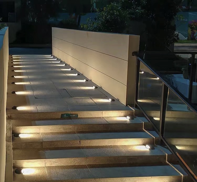 哪些灯具可以用于户外阶梯亮化_led_照明_台阶