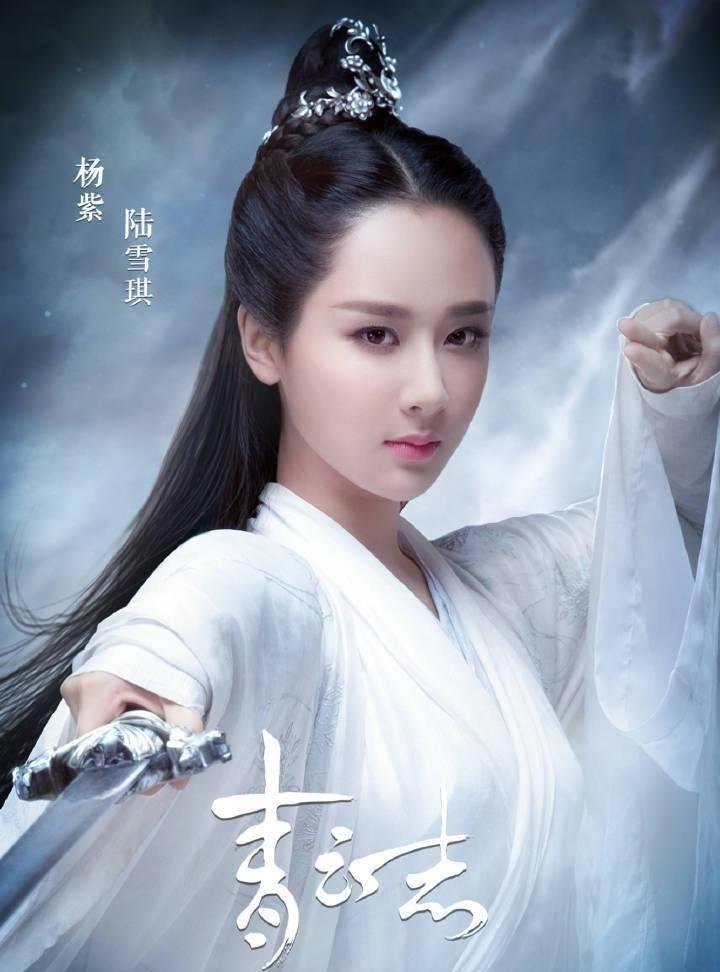 杨紫带着新剧《《青簪行》》回归,性格和她自己的性格不一样,值得一看