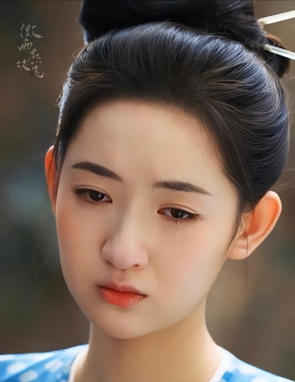 凭借《微雨》爆粉,4段绯闻情史被扒出,这位97年女演员什么来头_王玉雯