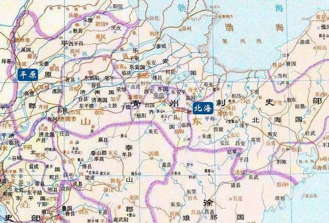 抬举刘备,之所以去向刘备求救,最关键的是因为北海国和平原郡距离近