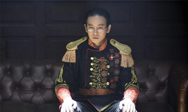 溥仪上户口,除了住址不能填故宫,婚姻和学历更是让人左右为难_君主_皇