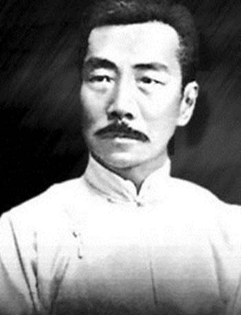 她是北京大学的校花,长得貌美如花,最终却只嫁给了一个普通人_马钰