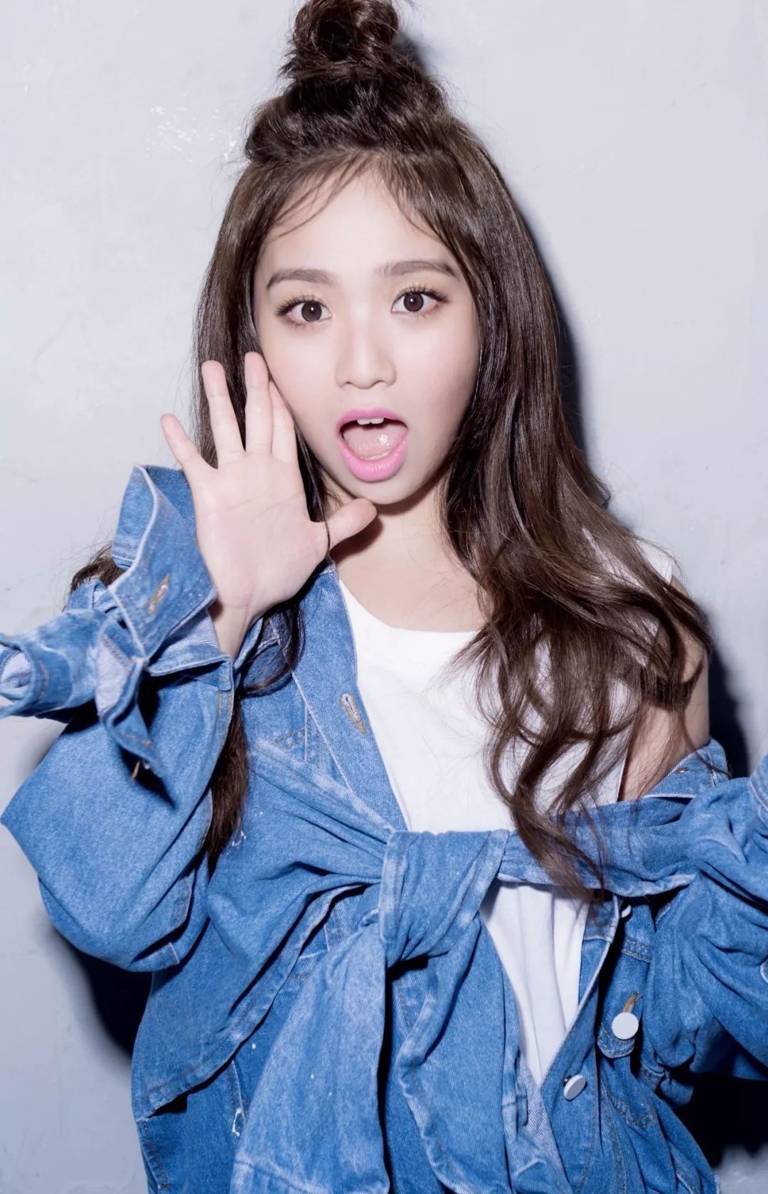 陈芳语发新歌内涵,热依娜发文怒说陈芳语_陈方玉_室友_微博